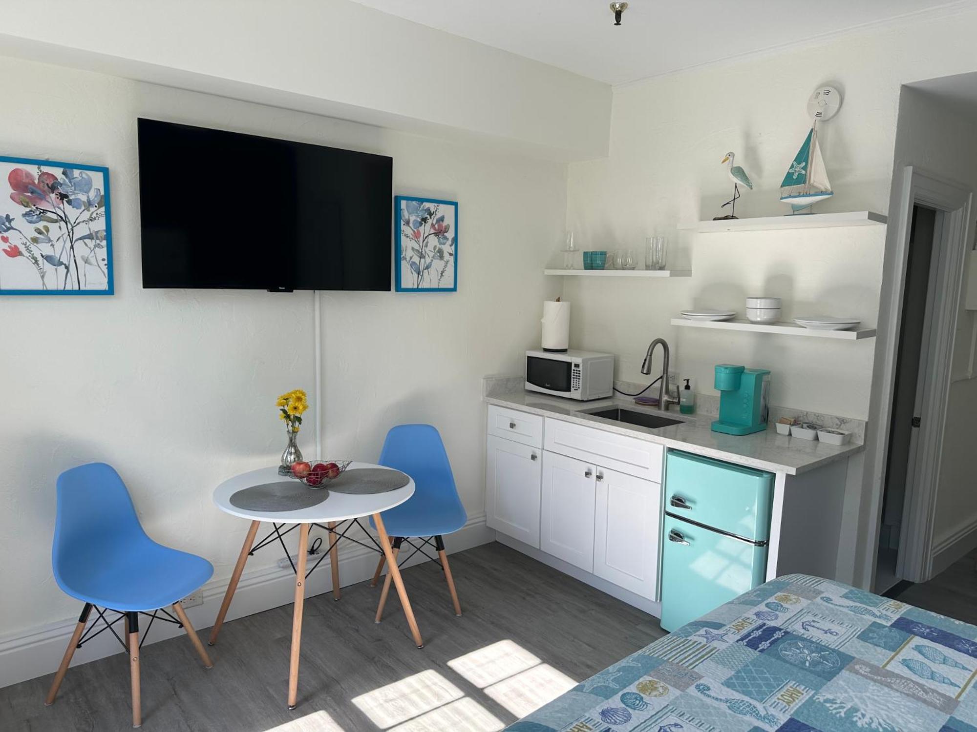Cozy Studio In The Heart Of The Palm Beach Island - Free Valet Service Exterior foto